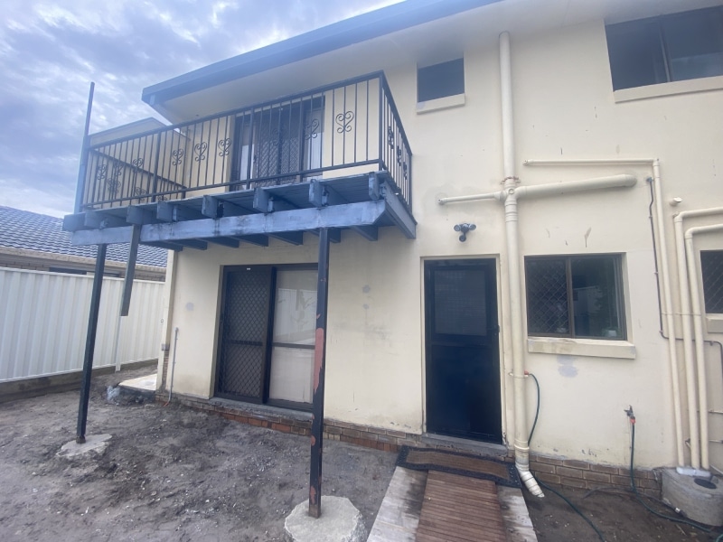 Gallery 1 Deck before renovation