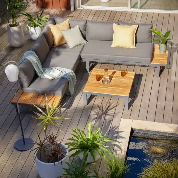 Outdoor Deck