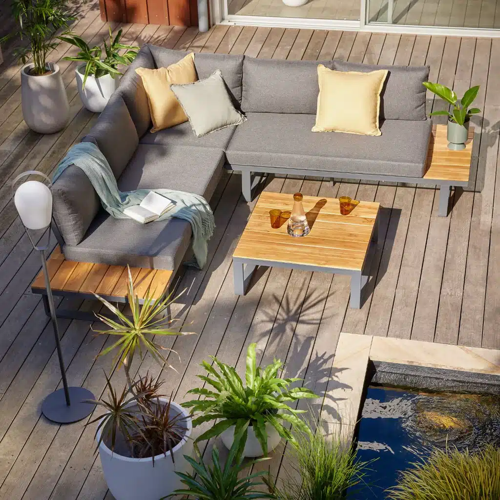 Outdoor Deck