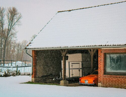Carport vs. Garage: Deciding the Ultimate Parking Solution
